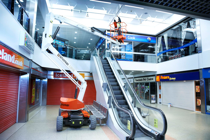 電動(dòng)曲臂式升降機(jī) 電動(dòng)曲臂式升降機(jī)